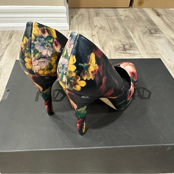 Aldo size 7 - Picture 3 of 5